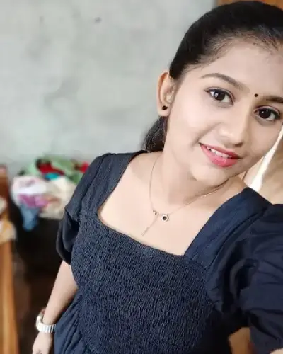 Call Girls Dhoraji Cash On Delivery